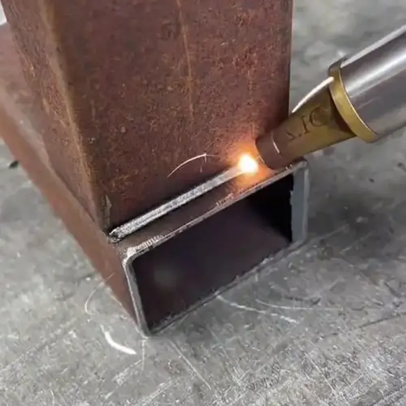 Ручной лазерный сварочный аппарат123 (1)